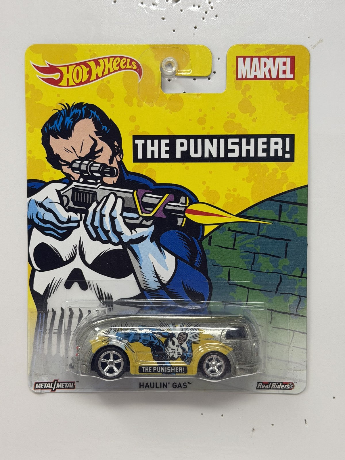 Hot Wheels Marvel The Punisher Haulin' Gas 1:64 Diecast Real Riders