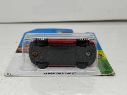 Hot Wheels Exotics 2015 Mercedes-AMG GT 1:64 Diecast Red