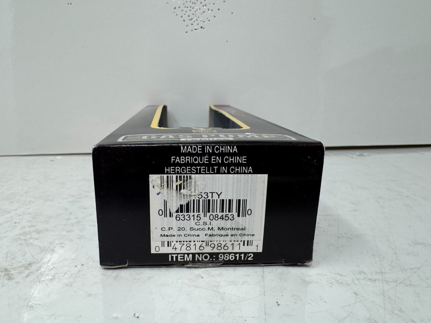 Yat Ming Road Signature Eagle Gas Pump 1:18 Diecast Vintage Service Station