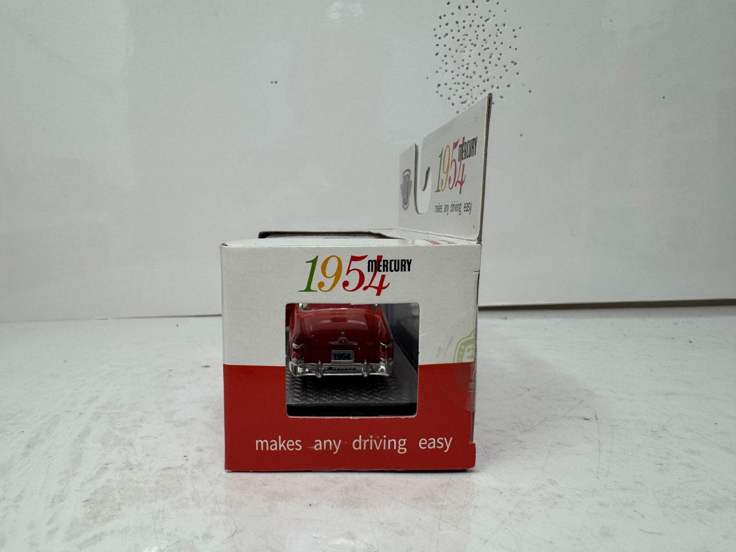 M2 Machines 1954 Mercury Sun Valley 1:64 Diecast