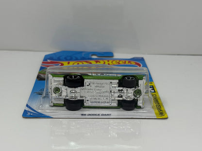 Hot Wheels Speed Graphics 1968 Dodge Dart 1:64 Diecast Green