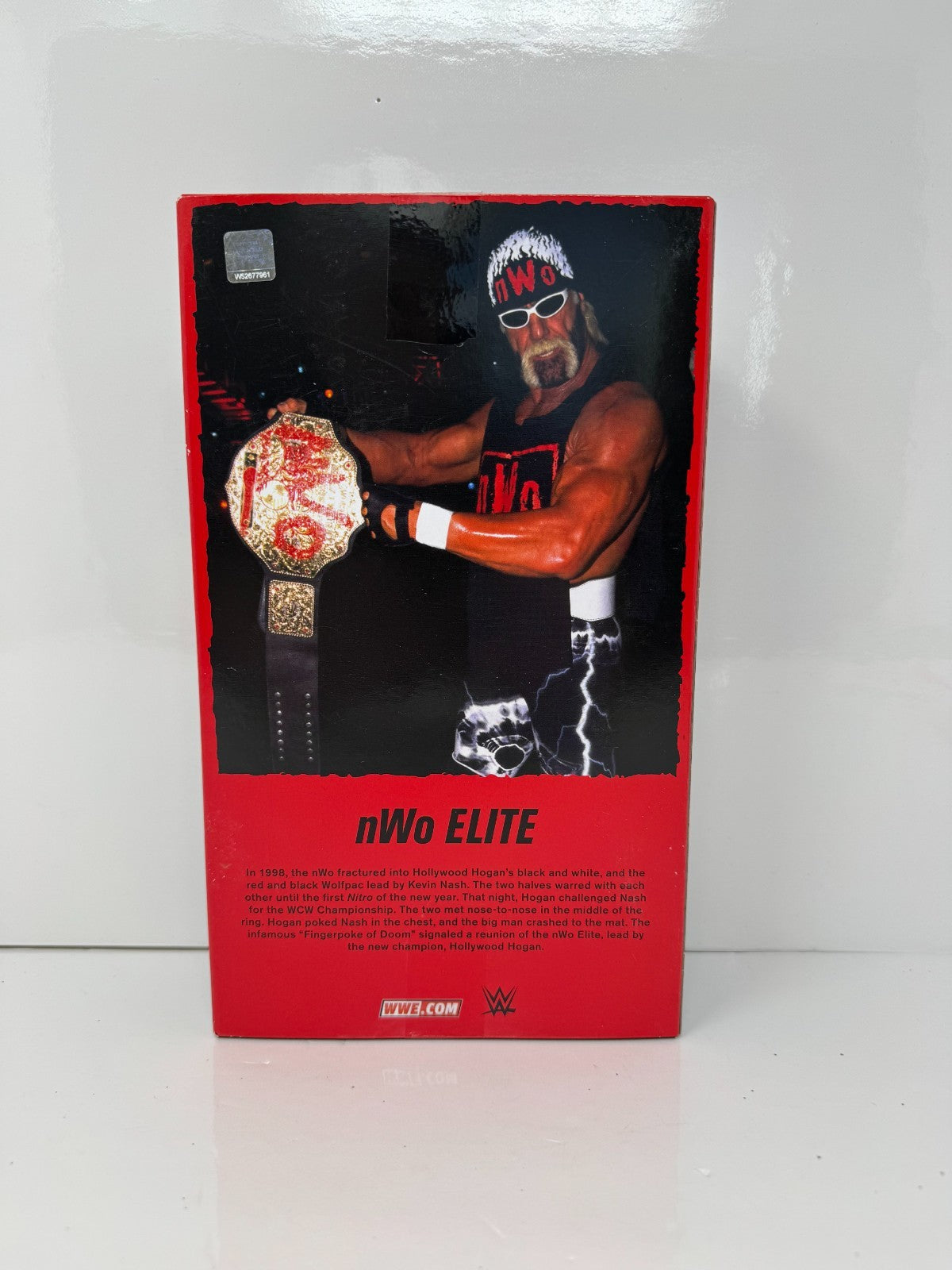 Mattel WWE Ringside Exclusive nWo Hollywood Hulk Hogan Action Figure