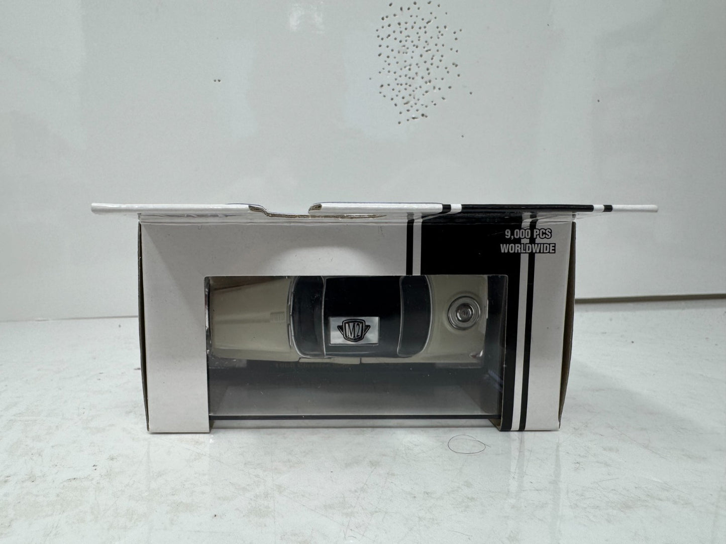 M2 Machines SRT 1966 Chrysler 300F 1:64 Diecast