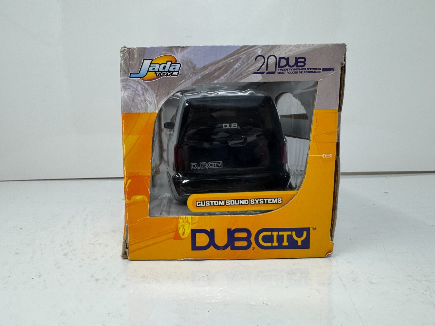 Jada Dub City 2001 Chevy Astro Van 1:24 Diecast KMC Wheels 20 Inch SS Rims