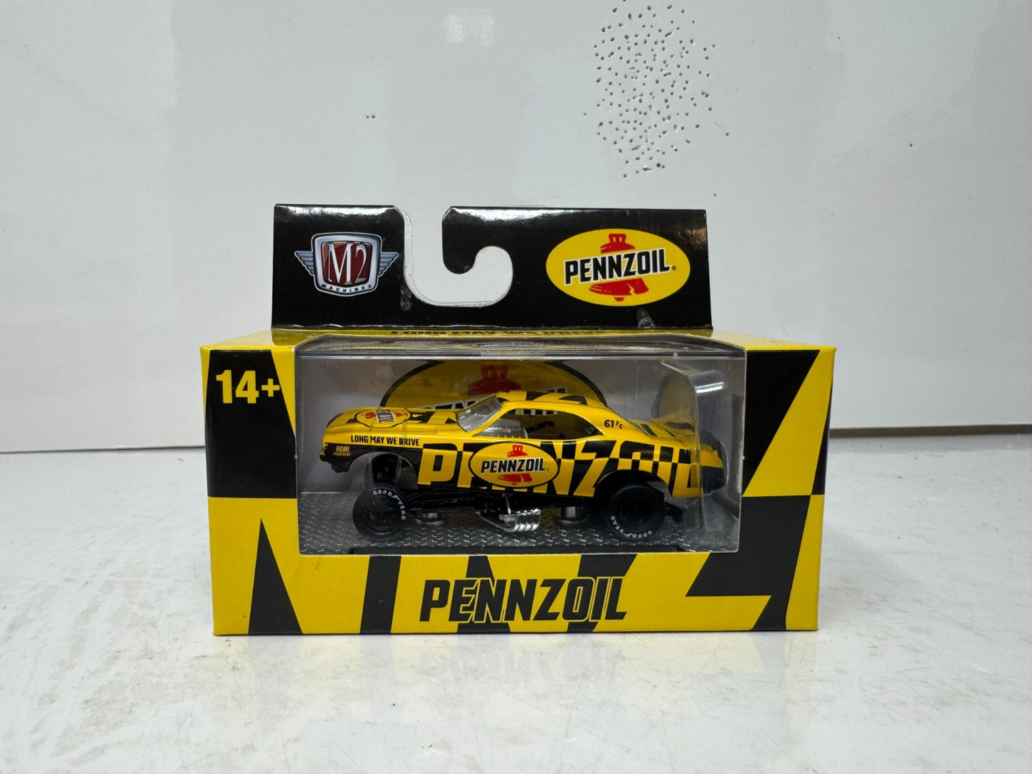 M2 Machines Pennzoil 1971 Dodge Challenger Funny Car 1:64 Diecast