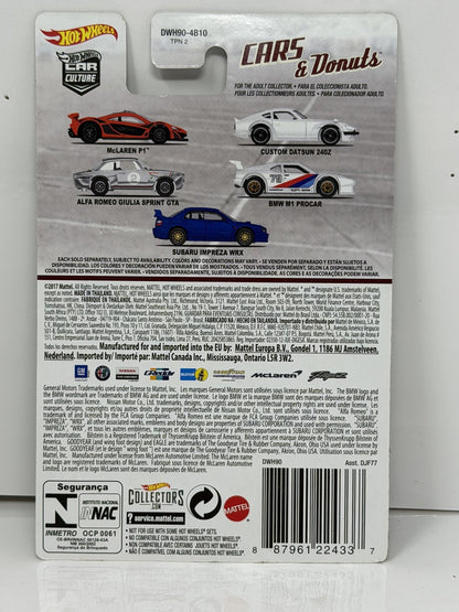 Hot Wheels Cars & Donuts McLaren P1 1:64 Diecast Real Riders
