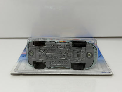 Hot Wheels Racing Metals Chevrolet Camaro Racer 1:64 Diecast
