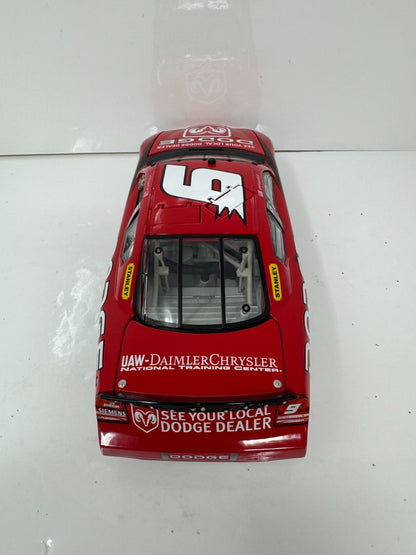 Action NASCAR Kasey Kahne #9 Dodge Dealers 2005 Dodge Charger 1:24 Diecast