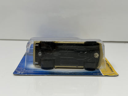 Hot Wheels 2007 First Editions 1970 Pontiac Firebird 1:64 Diecast Gold