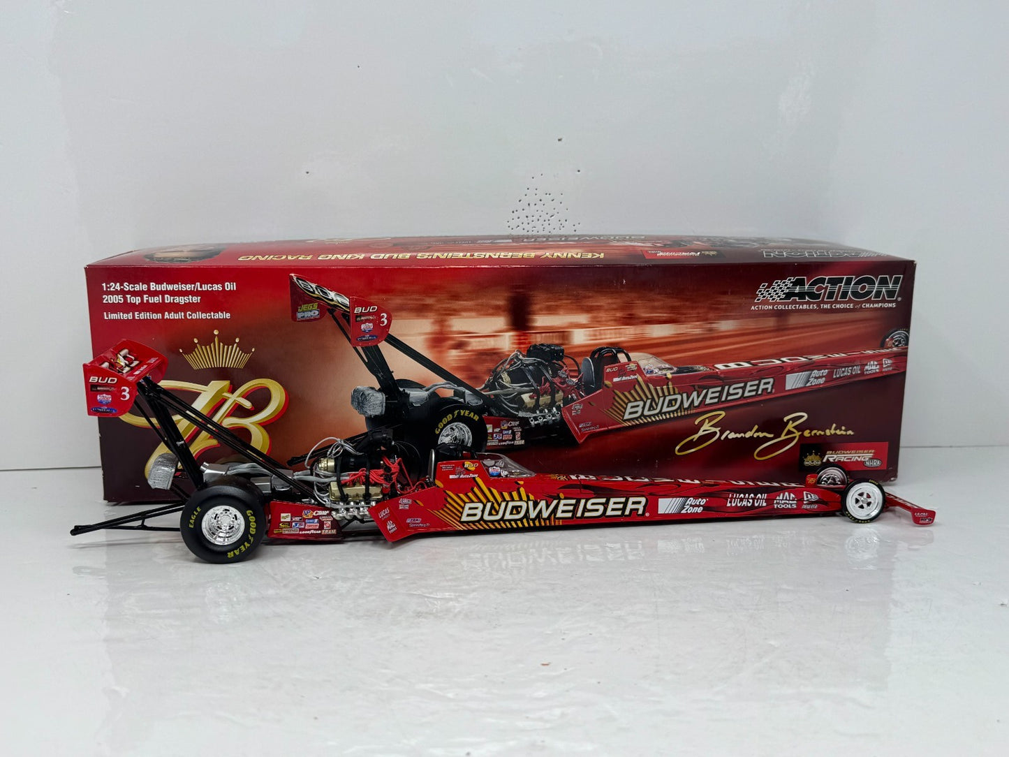 Action NHRA Brandon Bernstein Budweiser AUTO 2005 Top Fuel Dragster 1:24 Diecast