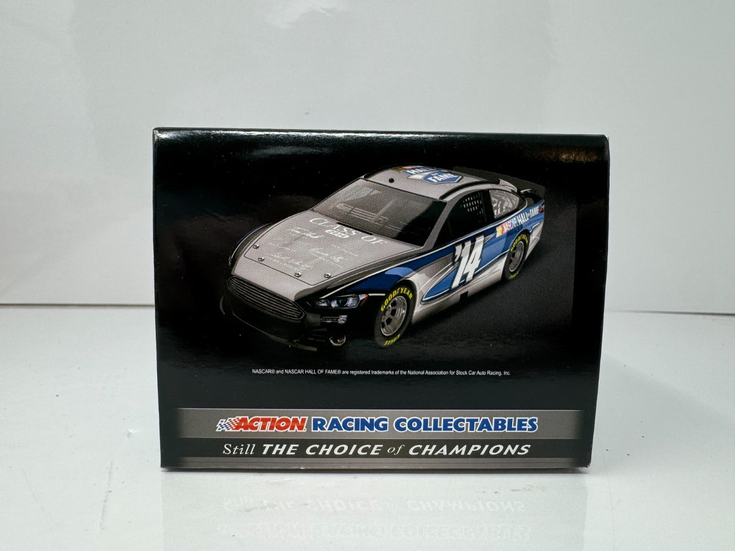 Action NASCAR 5 Inductees #14 NHOF Class of 2014 2013 Ford Fusion 1:24 Diecast