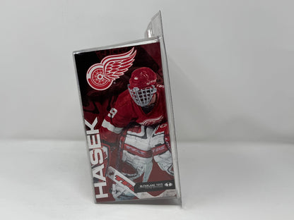 McFarlane NHL Dominik Hasek Detroit Red Wings Series 2 CHASE Figure
