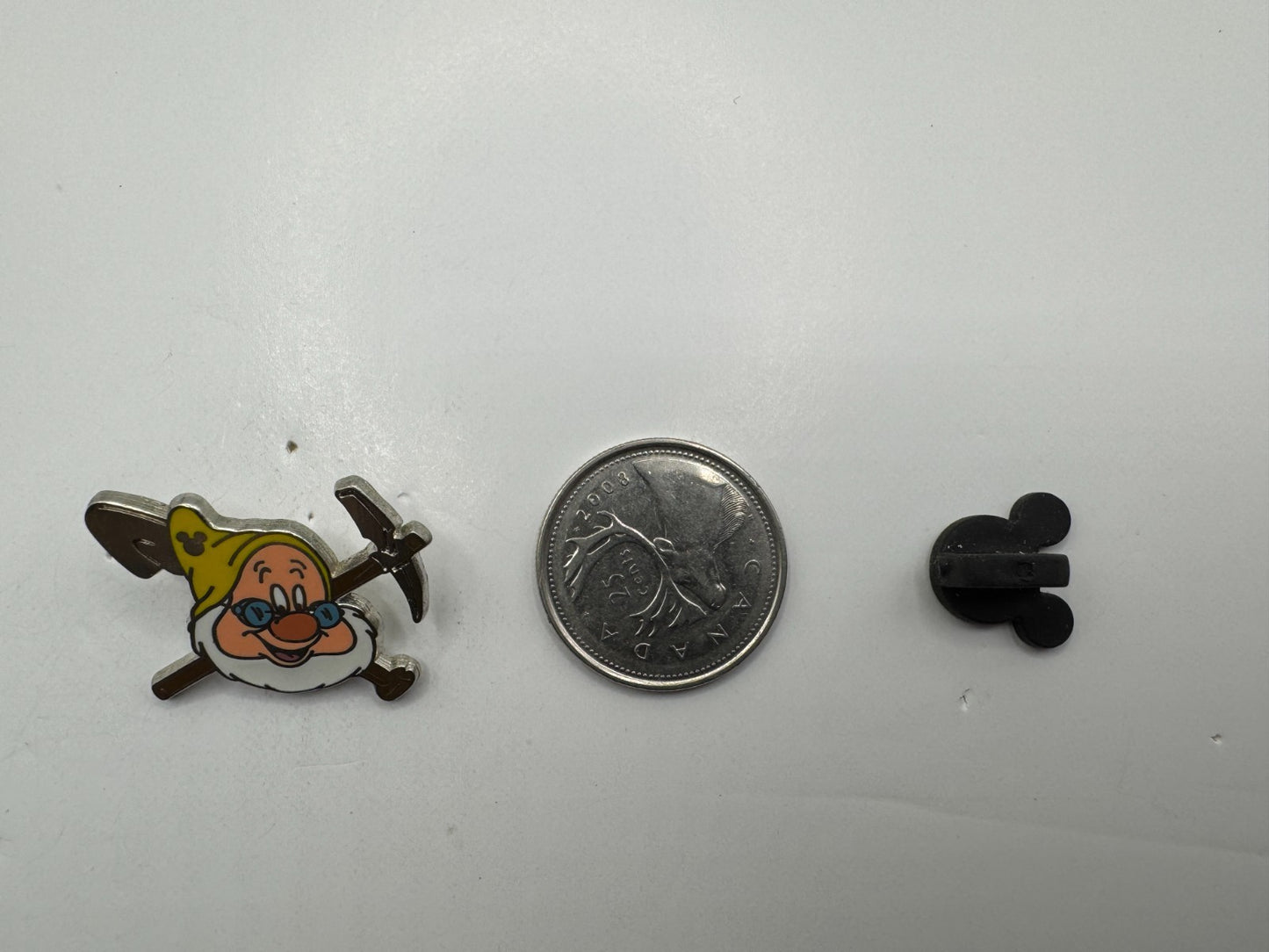 WDW Disney Doc Seven Dwarfs Hidden Mickey Trading Pin DC1S12