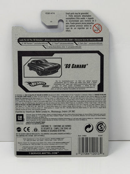 Hot Wheels Muscle Mania 1969 Chevrolet Camaro 1:64 Diecast Purple