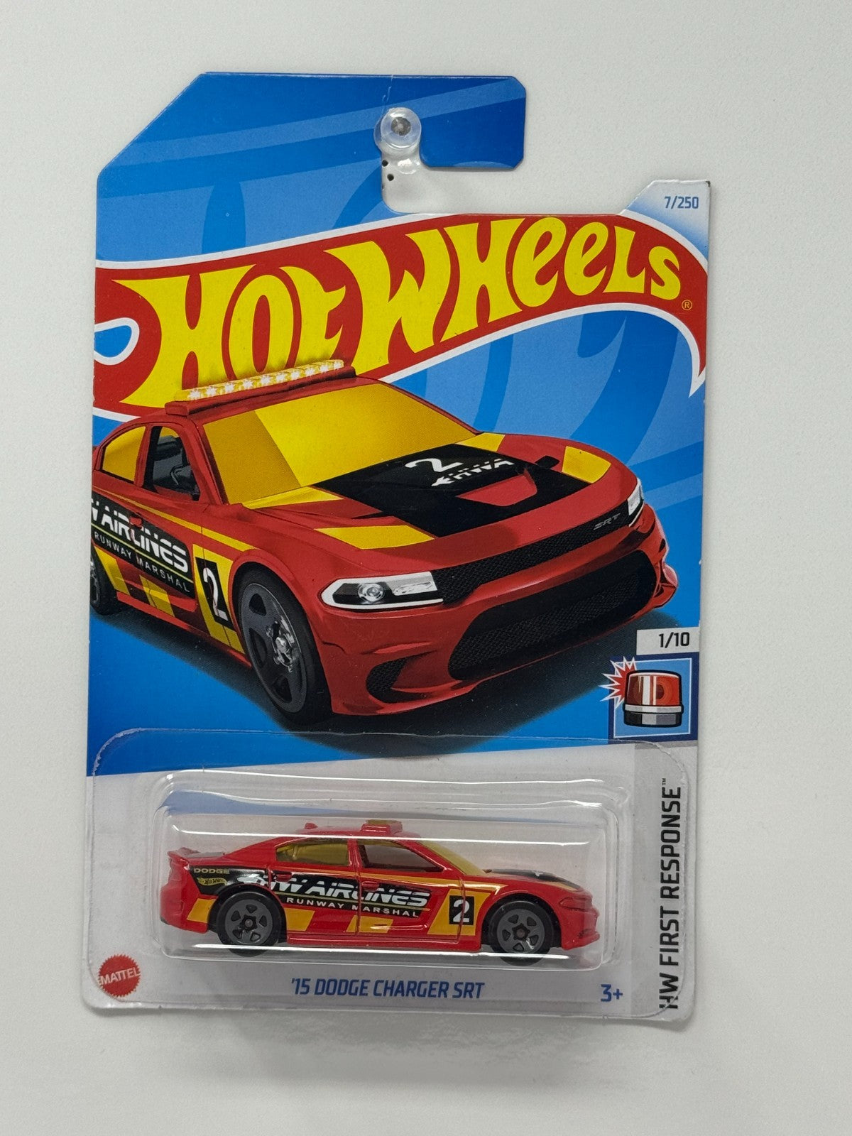 Hot Wheels First Response 2015 Dodge Charger SRT 1:64 Diecast