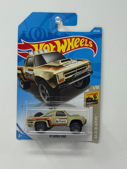 Hot Wheels Baja Blazers 1987 Dodge D100 1:64 Diecast V2