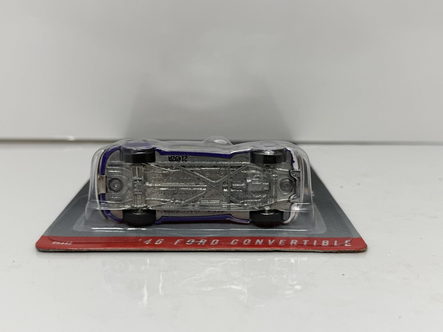 Hot Wheels 1999 13th Collectors Convention 1946 Ford Convertible 1:64 Diecast