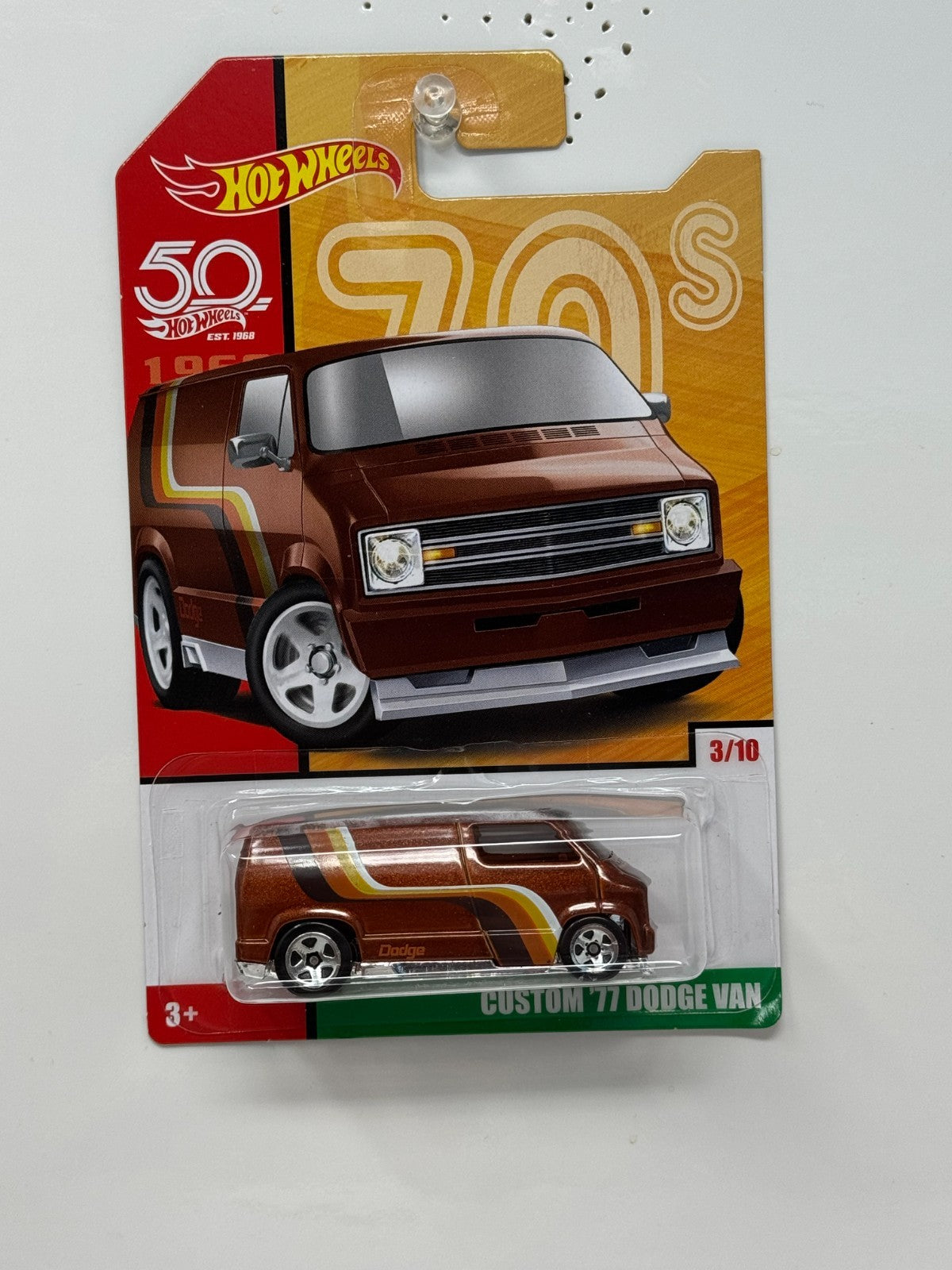 Hot Wheels 70s 1977 Custom Dodge Van 1:64 Diecast
