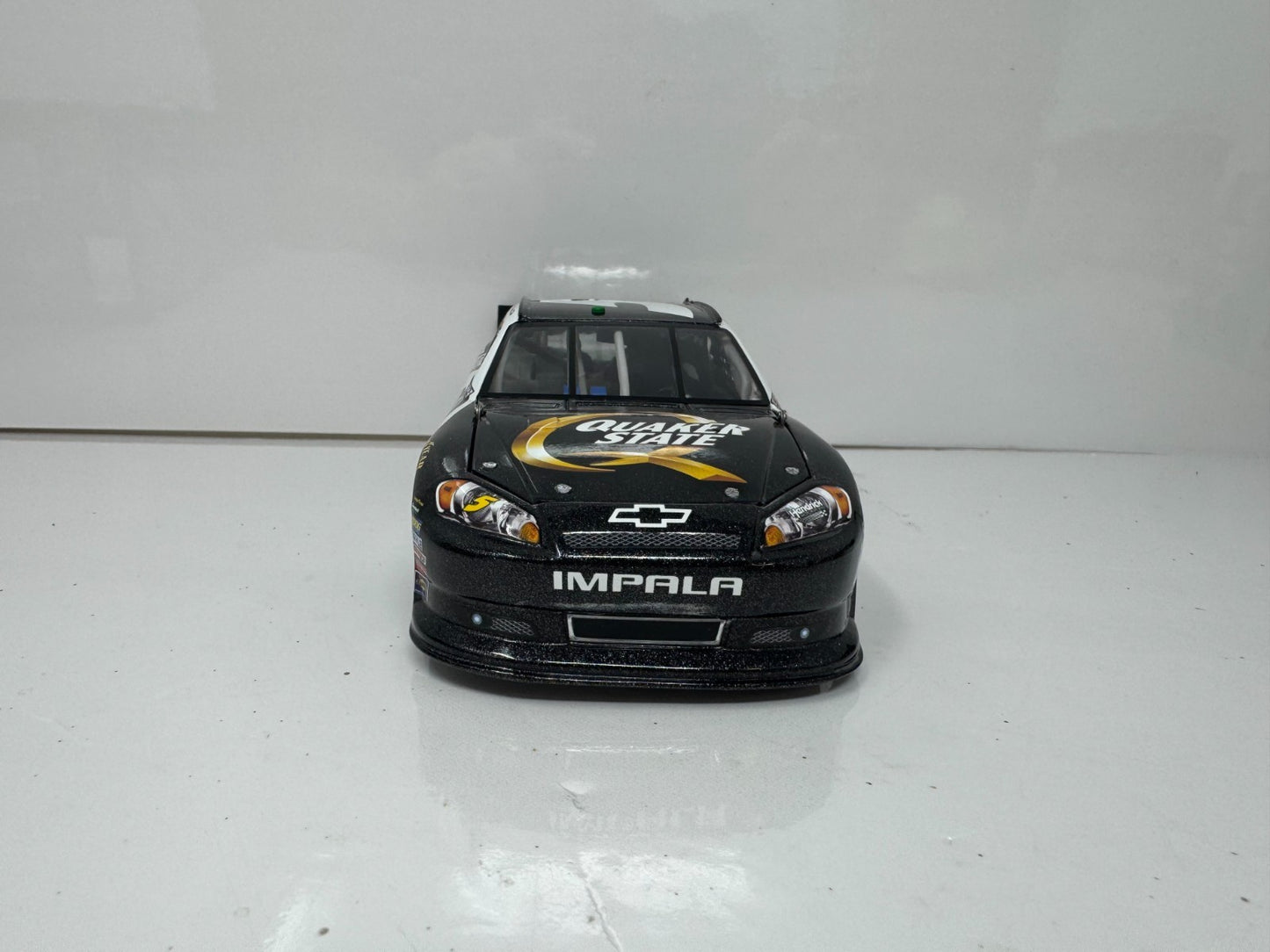 Lionel NASCAR Kasey Kahne #5 Quaker State Galaxy 2012 Chevy Impala 1:24 Diecast