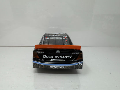 Action NASCAR Clint Bowyer #15 Peak Duck Dynasty 2013 Toyota Camry 1:24 Diecast