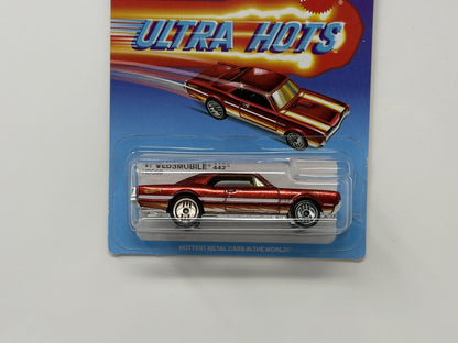 Hot Wheels Ultra Hots 1967 Oldsmobile 442 1:64 Diecast Red