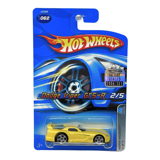 Hot Wheels Mopar Madness Dodge Viper GTS-R Yellow 1:64 Diecast Factory Sealed