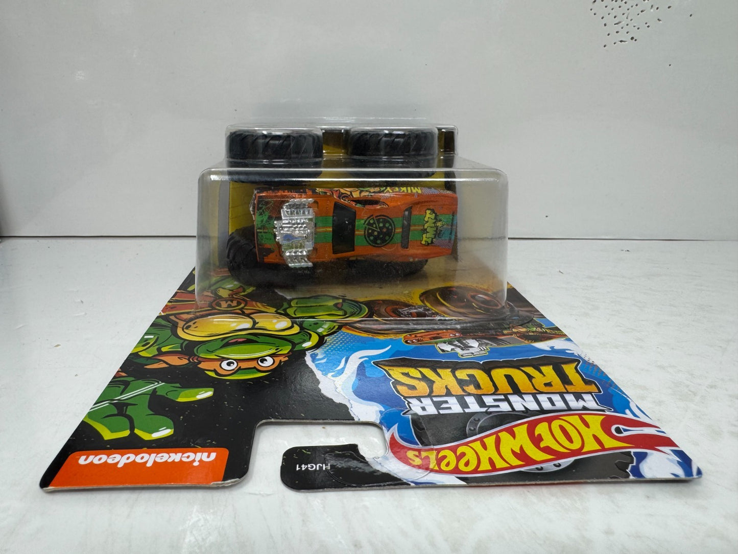 Hot Wheels Monster Trucks Michelangelo Teenage Mutant Ninja Turtles 1:64 Diecast