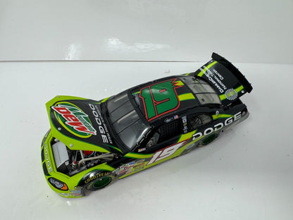 Action NASCAR Jeremy Mayfield #19 Mountain Dew 2004 Dodge Intrepid 1:24 Diecast
