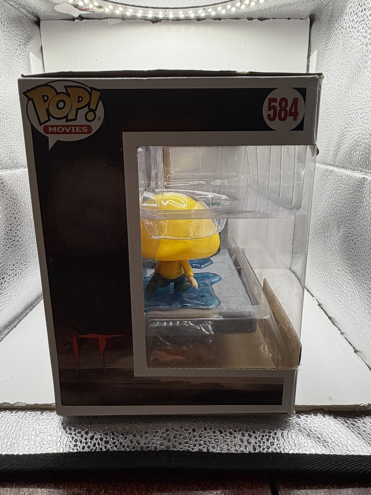 Funko Pop! Movies IT Movie Moments #584 Pennywise in Gutter Vinyl Figure