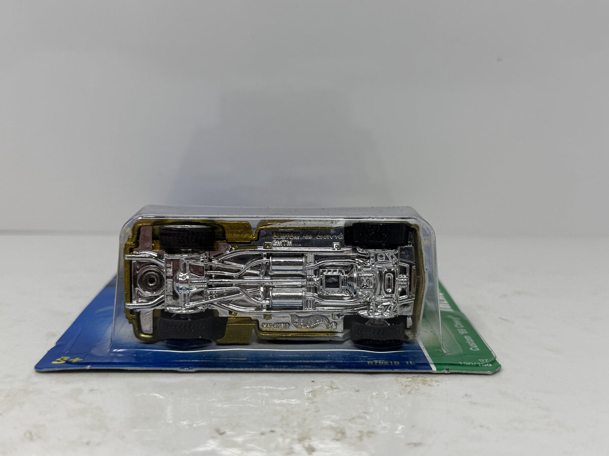 Hot Wheels Super Treasure Hunt Custom 1969 Chevy 1:64 Diecast Gold STH
