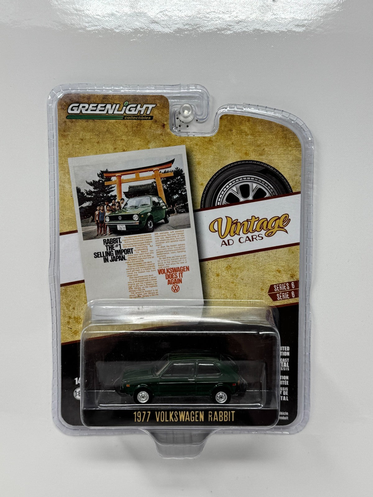 Greenlight Vintage Ad Cars 1977 Volkswagen Rabbit 1:64 Diecast