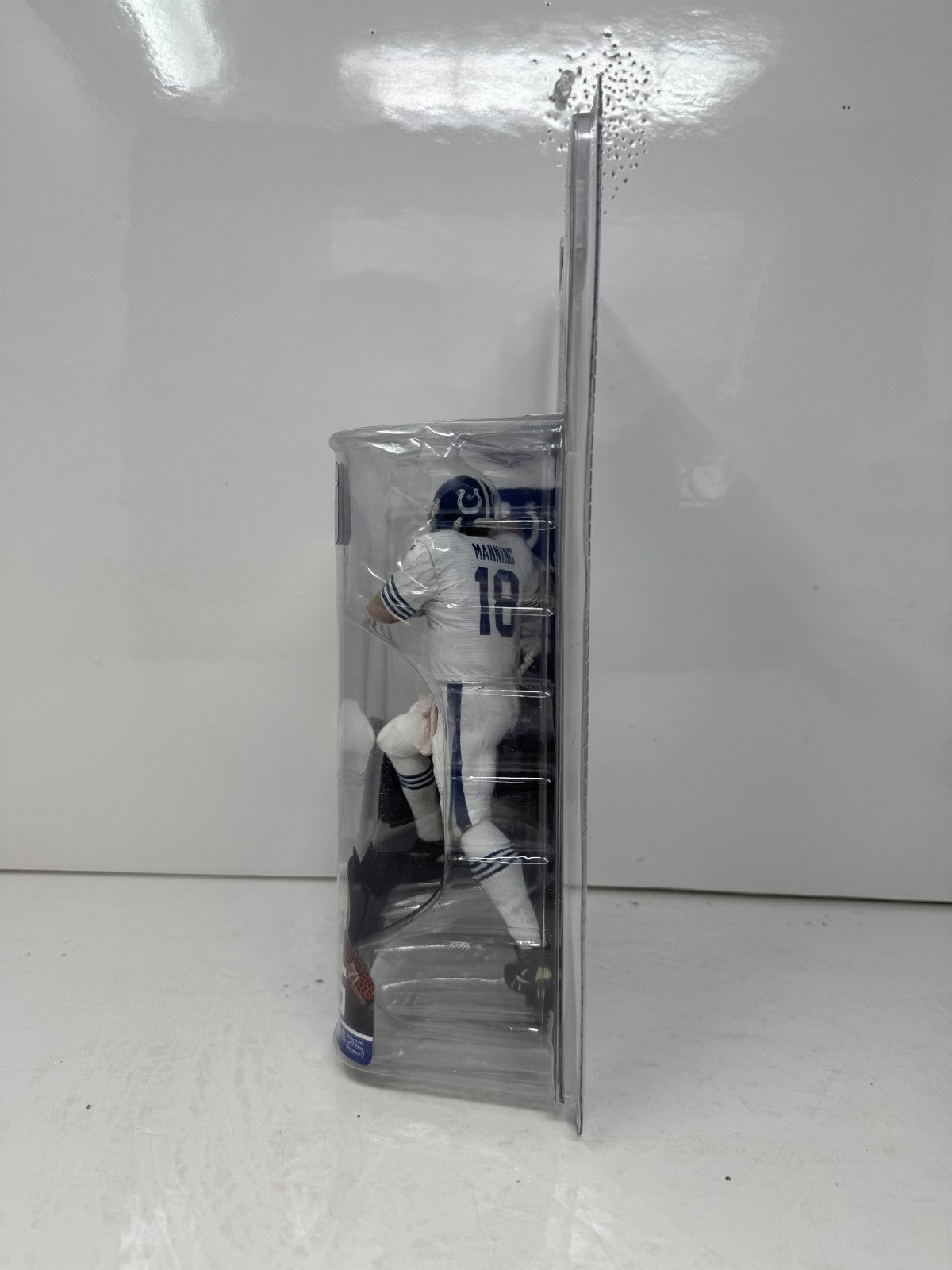 McFarlane NFL Peyton Manning Indianapolis Colts White Jersey Series 15 Figure
