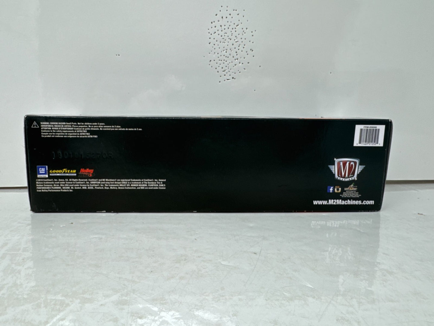 M2 Machines Auto Haulers 1960 Chevy C60 & 1968 Camaro SS CHASE 1:64 Diecast