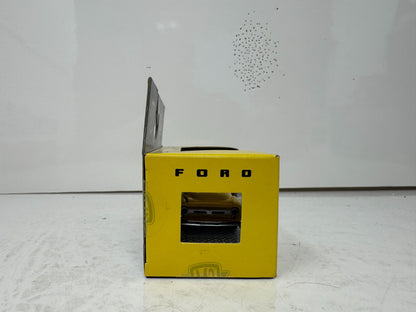 M2 Machines 1956 Ford F-100 Truck Custom 1:64 Diecast