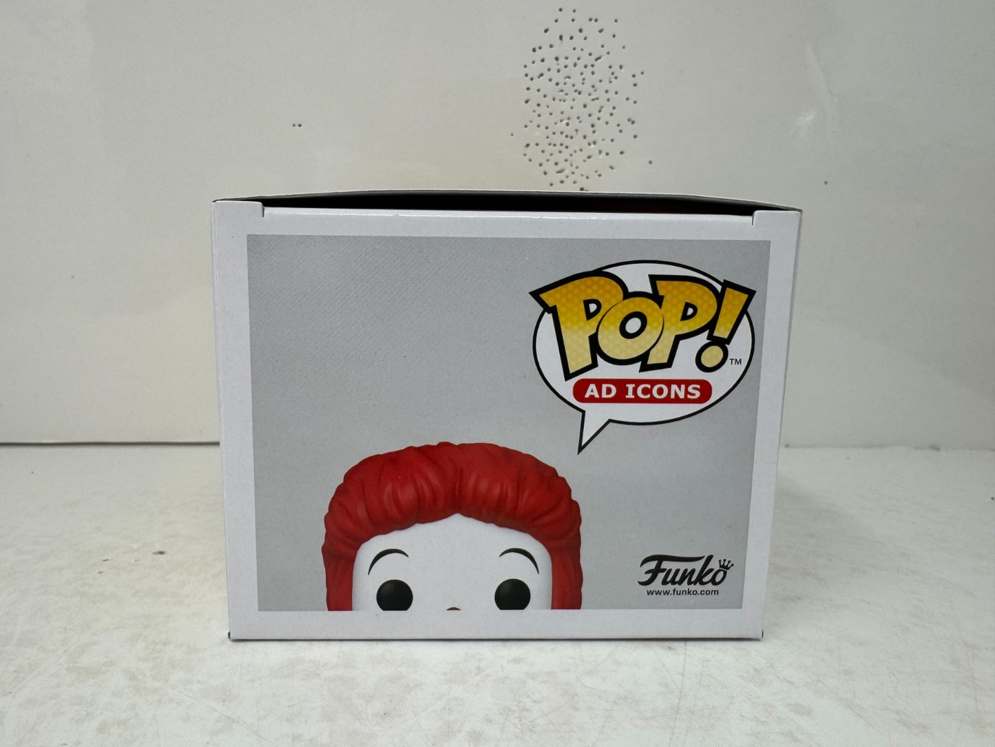 Funko Pop! AD Icons McDonald's #139 Ronald McDonald Thailand CHASE Vinyl Figure