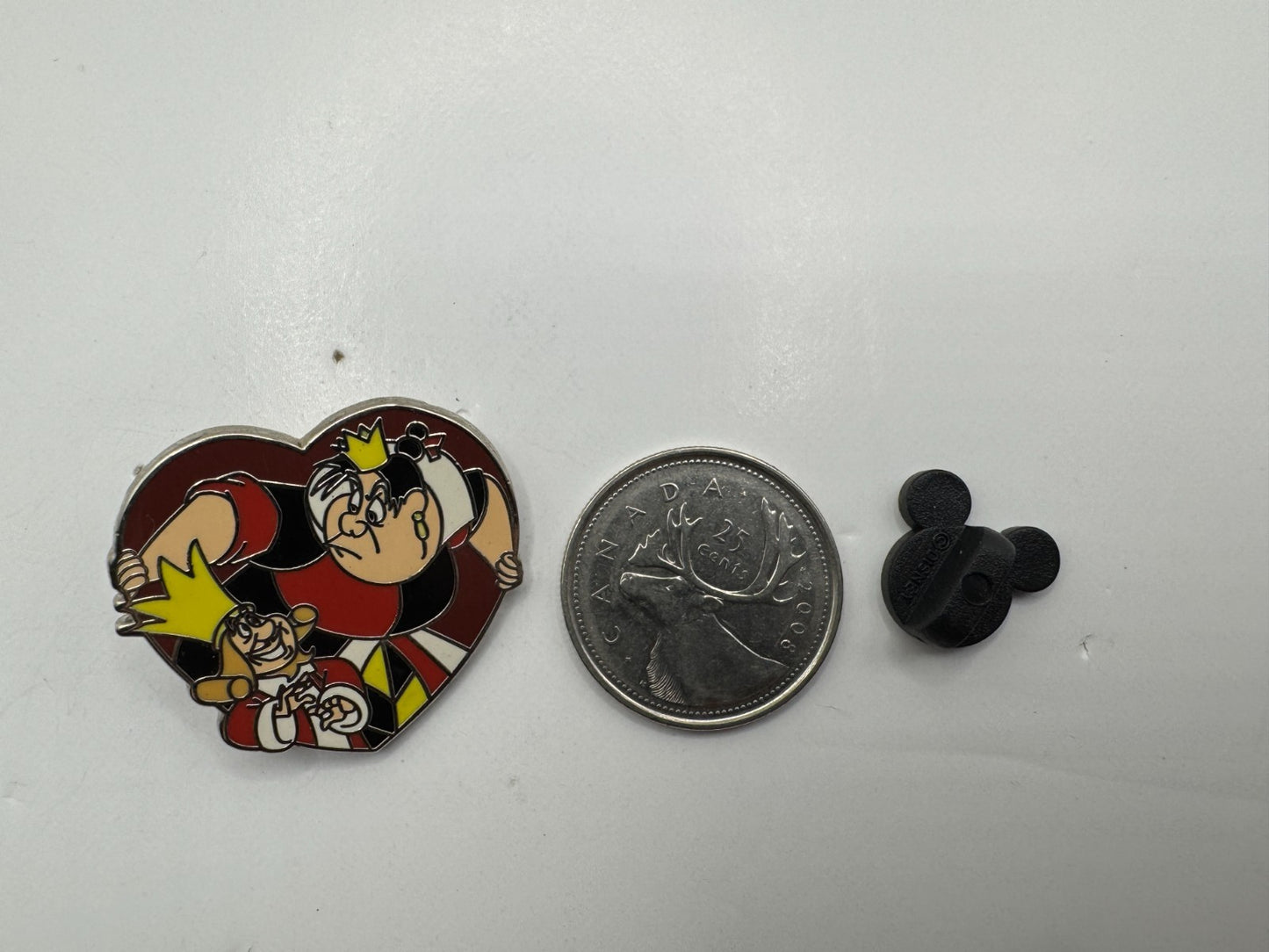 Disney Villains & Sidekicks Queen and King of Hearts Booster Trading Pin DC1S14