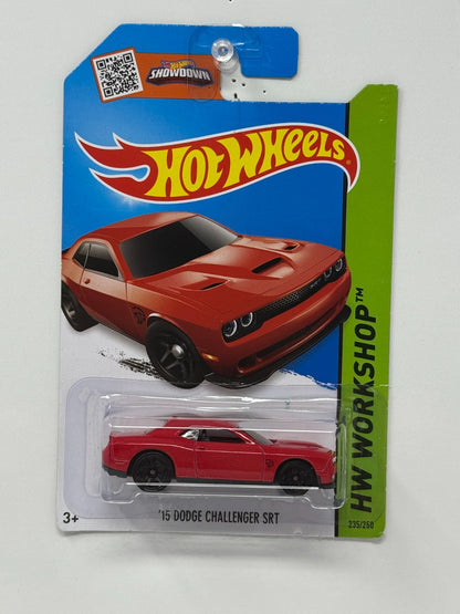 Hot Wheels Workshop 2015 Dodge Challenger SRT 1:64 Diecast Red