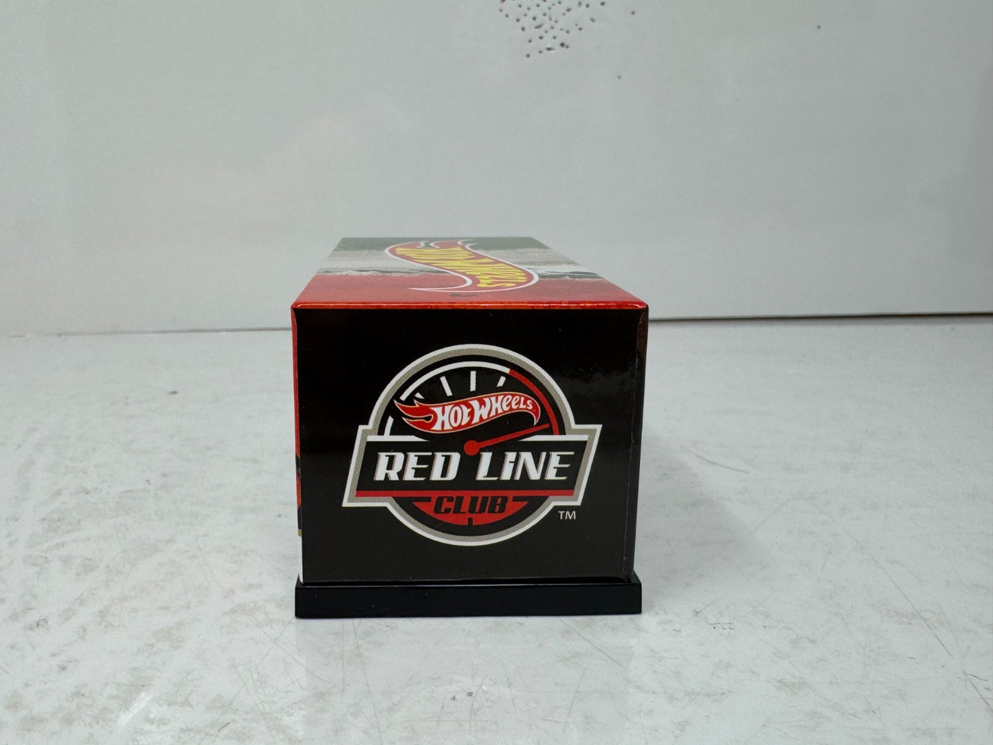 Hot Wheels 1971 Lamborghini Miura P400 SV RLC Red Line Club 1:64 Diecast