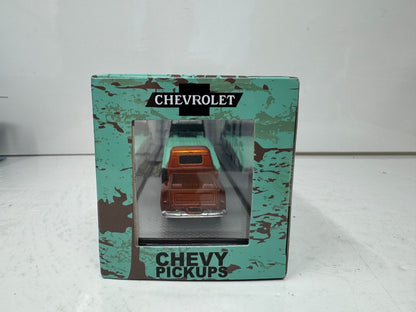 M2 Machines Auto Haulers 1958 Chevrolet Apache Stepside & C60 Truck 1:64 Diecast