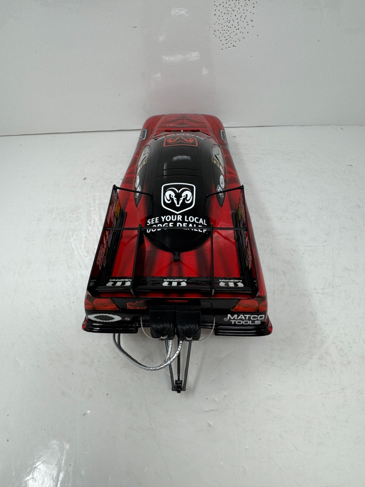 Milestone Gary Scelzi NHRA Dodge Dealer Dodge Funny Car 1:16 Scale