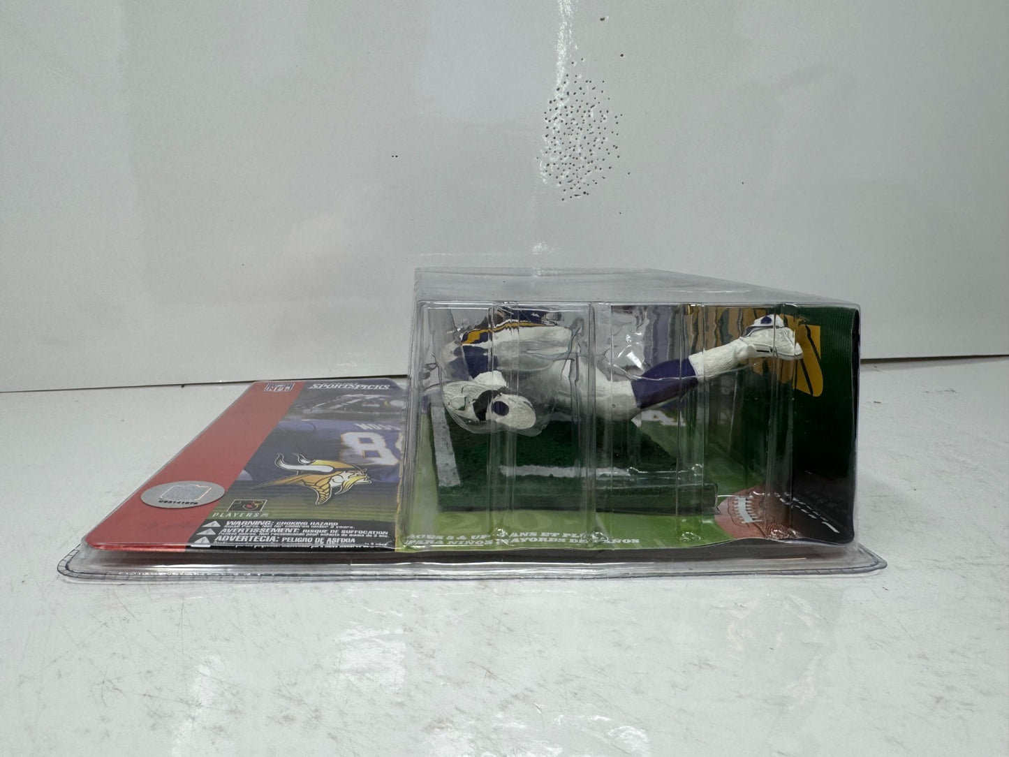 McFarlane NFL Randy Moss Minnesota Vikings Series 1 Figure
