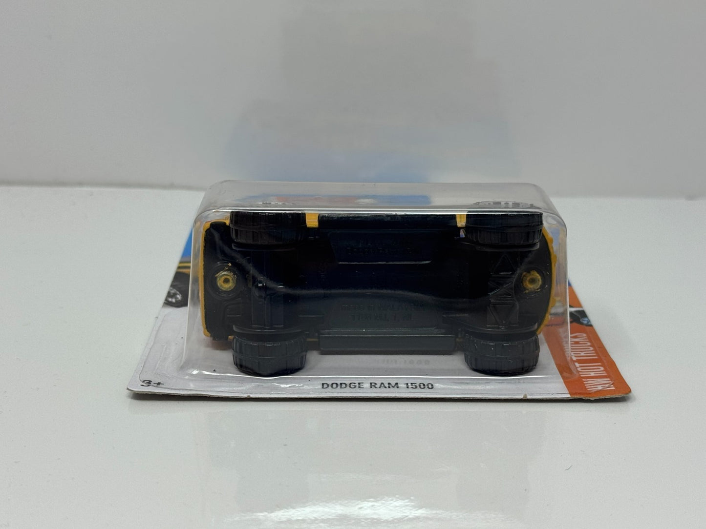 Hot Wheels Hot Trucks Dodge Ram 1500 1:64 Diecast V5