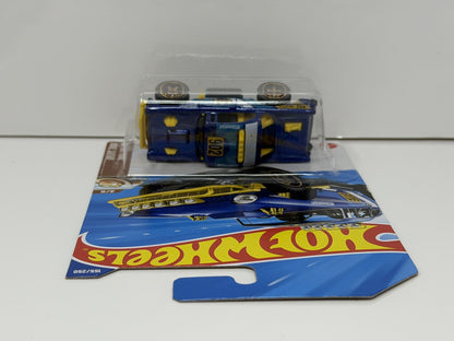 Hot Wheels Safari Mode Big-Air Bel-Air Blue 1:64 Diecast