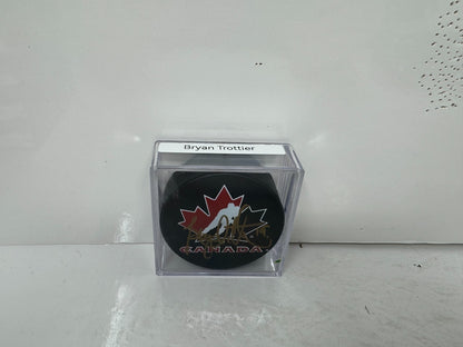 Bryan Trottier Team Canada Signed NHL Autograph Puck Gold Auto