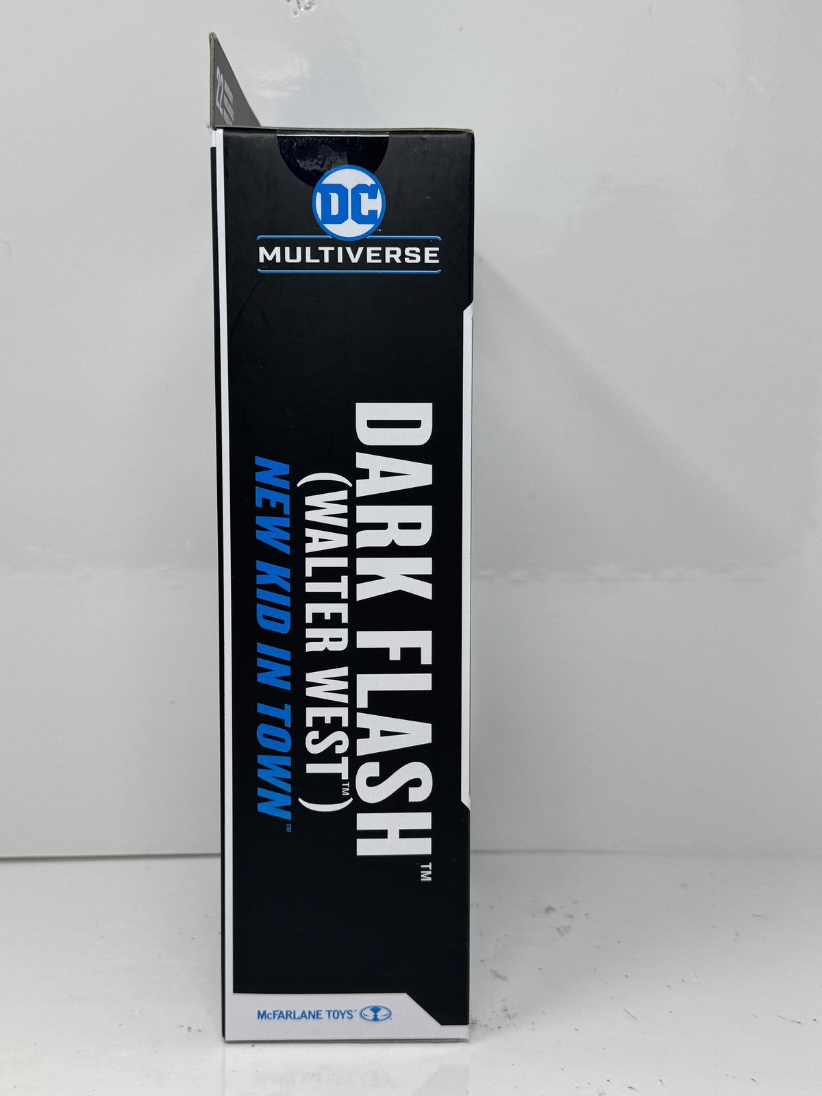 McFarlane DC Multiverse New Kid in Town Dark Flash Action Figure