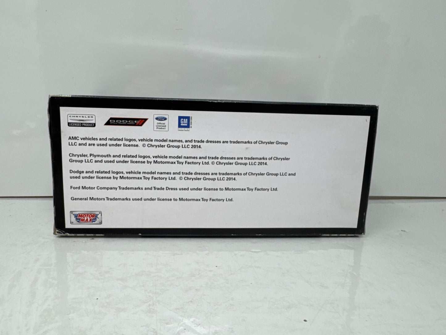 Motormax American Classics 1967 Chevrolet Corvette 1:24 Diecast