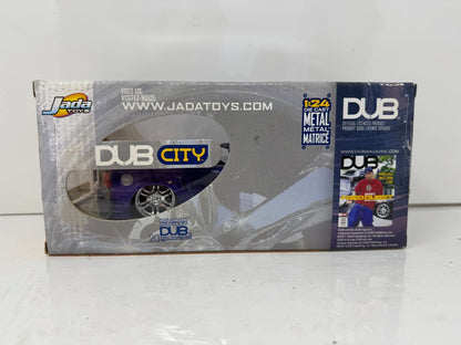 Jada Dub City 2002 Ford Mustang Convertible 1:24 Diecast Lowenhart Wheels 22 In