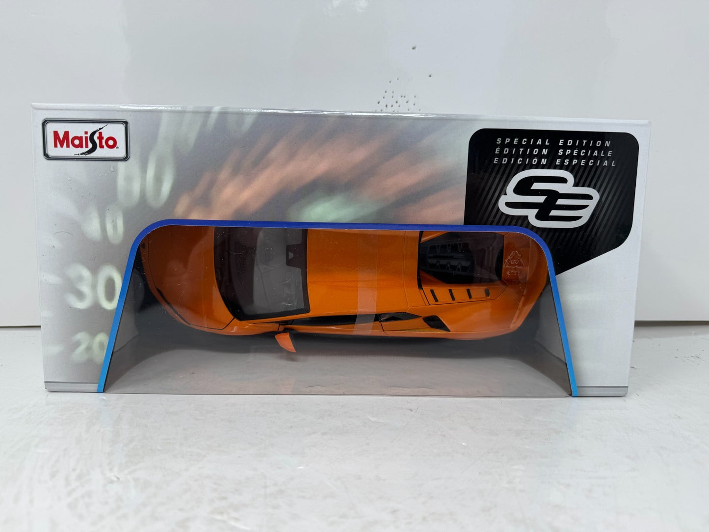 Maisto Special Edition 1:18 Lamborghini Temerario Diecast Model Car Orange