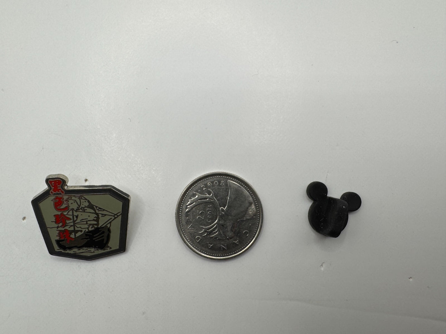 Disney Black Pearl Pirates of the Caribbean At World's End Trading Pin DC1S11