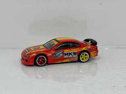 Hot Wheels Premium Team Transport Nissan Silvia (S15) & Hauler 1:64 Diecast HKS